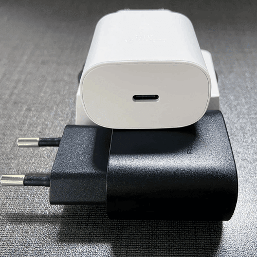 25W Super Fast USB-C Wall Charger Adaptor – Power Up in Minutes, Not Hours!